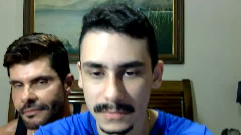 Snapshot of hungcaique chatting on 05-28-26, 01:14 hungcaique online show from 05-28-26, 01:14