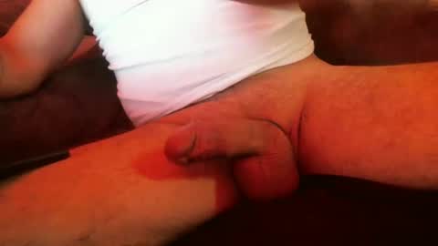 Snapshot of hunggeek420 chatting on 12-08-24, 10:08 hunggeek420 online show from 12-08-24, 10:08