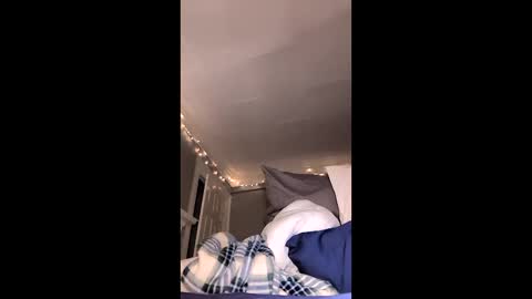 hungitalian40 online show from 03-28-26, 05:18