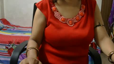 Snapshot of hungrymilf69 chatting on 07-23-26, 02:53 hungrymilf69 online show from 07-23-26, 02:53
