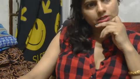 Snapshot of hungrymilf69 chatting on 07-30-26, 04:17 hungrymilf69 online show from 07-30-26, 04:17