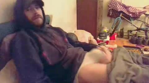 Snapshot of hungsubbb chatting on 11-29-25, 03:09 Boi online show from 11-29-25, 03:09