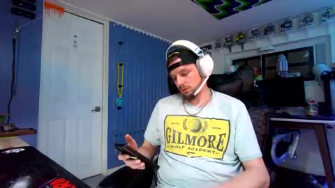 Snapshot of hungtxcock92 chatting on 03-17-26, 04:28 hungtxcock92 online show from 03-17-26, 04:28