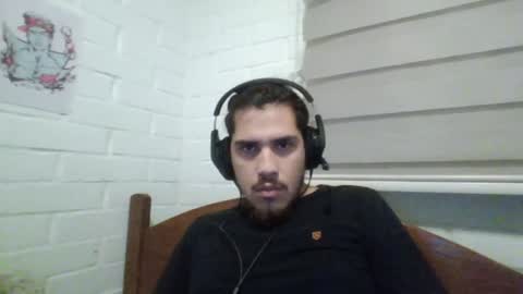 Snapshot of hungweeb chatting on 12-13-24, 01:15 Rod online show from 12-13-24, 01:15