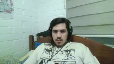 Snapshot of hungweeb chatting on 01-11-25, 01:48 Rod online show from 01-11-25, 01:48