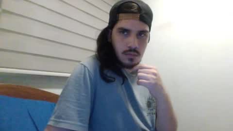 Snapshot of hungweeb chatting on 01-16-25, 03:23 Rod online show from 01-16-25, 03:23