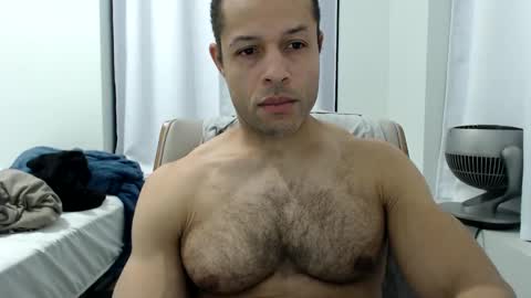 Snapshot of hungxpert chatting on 02-09-25, 11:57 hungxpert online show from 02-09-25, 11:57