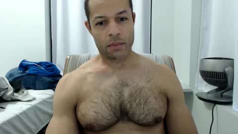 Snapshot of hungxpert chatting on 02-10-25, 07:49 hungxpert online show from 02-10-25, 07:49
