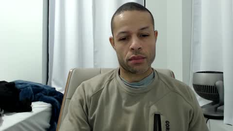 Snapshot of hungxpert chatting on 03-04-25, 05:42 hungxpert online show from 03-04-25, 05:42