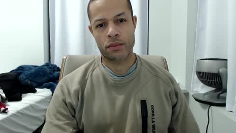Snapshot of hungxpert chatting on 03-11-25, 07:37 hungxpert online show from 03-11-25, 07:37
