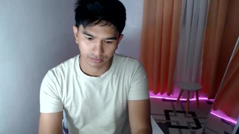 Snapshot of hunkdrey chatting on 03-28-26, 02:00 hunkdrey online show from 03-28-26, 02:00