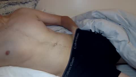 Snapshot of hunkhog chatting on 04-29-26, 08:48 Hunkhog online show from 04-29-26, 08:48