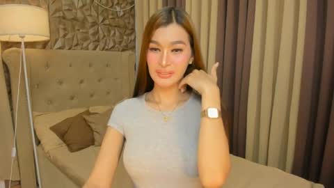 hunkhomerontop online show from 06-02-26, 09:11