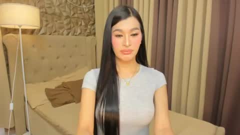 hunkhomerontop online show from 07-11-26, 08:39
