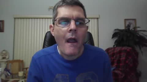 Snapshot of hunkmasclefad458 chatting on 01-12-25, 05:56 hunkmasclefad458 online show from 01-12-25, 05:56