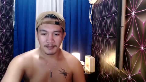 hunkylloyd online show from 12-16-24, 10:29