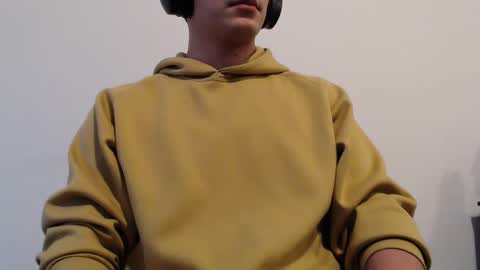 hunter_0026 online show from 02-11-25, 10:07