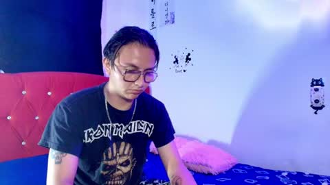 husbands_horny online show from 06-21-26, 11:02