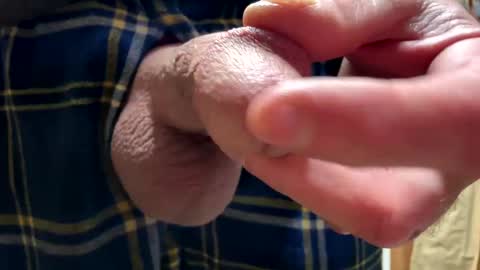 Snapshot of huskey300 chatting on 02-08-25, 02:38 huskey300 online show from 02-08-25, 02:38