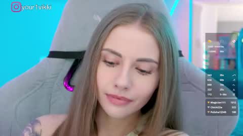 Snapshot of hustleebabyy_vikki chatting on 02-04-26, 10:15 Vika online show from 02-04-26, 10:15