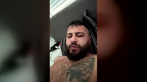 Snapshot of huti69 chatting on 02-09-26, 08:40 huti69 online show from 02-09-26, 08:40