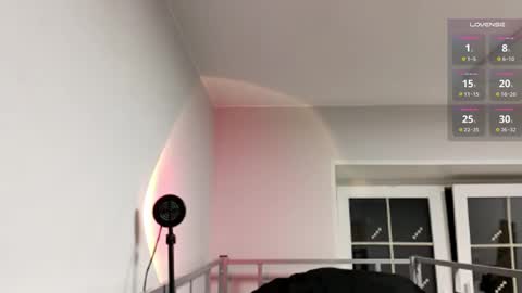 Snapshot of hwaamar chatting on 11-11-25, 03:12 M I A online show from 11-11-25, 03:12