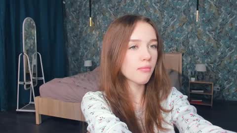 Lily online show from 06-06-26, 07:13