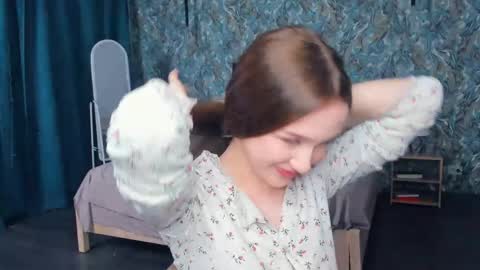 Lily online show from 06-09-26, 07:09