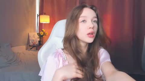 Lily online show from 06-29-26, 07:03