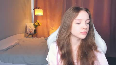 Lily online show from 06-29-26, 10:15