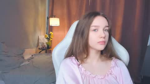 Lily online show from 07-05-26, 07:04