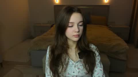 Lily online show from 07-25-26, 07:17