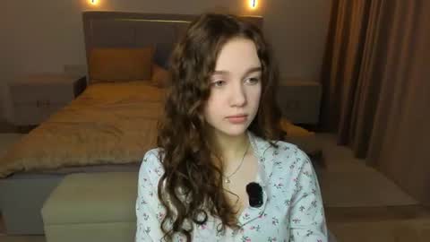 Lily online show from 07-27-26, 07:04
