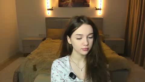 Lily online show from 07-30-26, 07:18