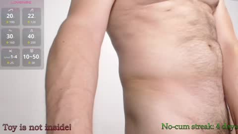 Snapshot of hxmister chatting on 06-14-26, 06:59 Andrew online show from 06-14-26, 06:59