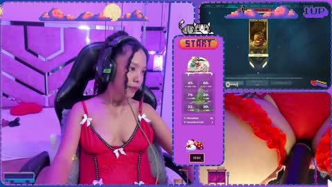 Snapshot of hyliebloom chatting on 12-24-24, 04:30 Ashley online show from 12-24-24, 04:30