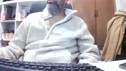 Hyperpau online show from 11-02-25, 06:16