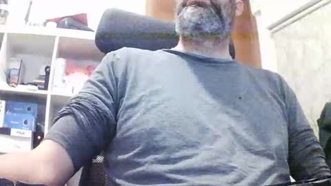 Hyperpau online show from 04-05-26, 05:15