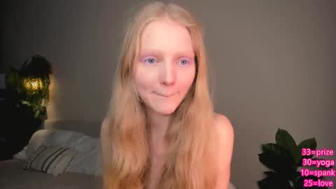 Snapshot of hypnoootic chatting on 04-29-26, 05:30 Jenny online show from 04-29-26, 05:30