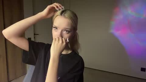 Anny online show from 07-01-26, 06:29