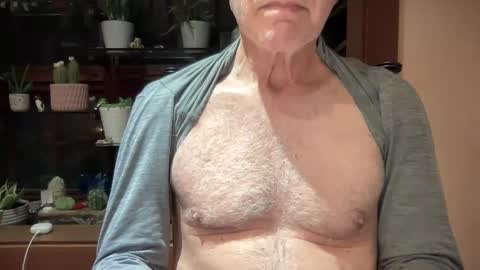 Snapshot of i8bgcq chatting on 01-27-25, 05:14 The Talented Mr. DILFy online show from 01-27-25, 05:14