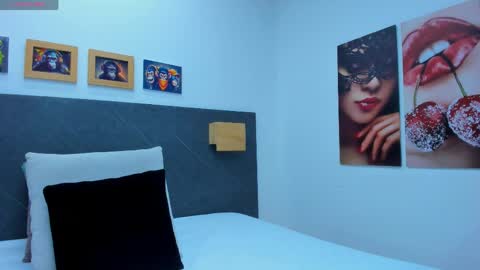 The Dolls online show from 04-21-26, 07:17