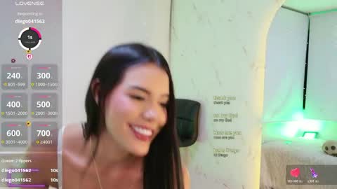 Tell Me Hanna  online show from 05-25-26, 02:39