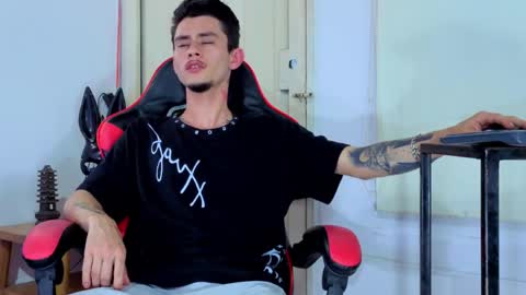 kelvis online show from 03-27-26, 08:59