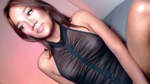 Snapshot of i_amdivine22 chatting on 07-12-26, 01:07 Divine Mercy online show from 07-12-26, 01:07