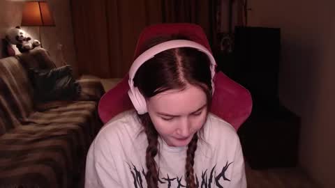 elisabeth online show from 12-25-24, 01:51