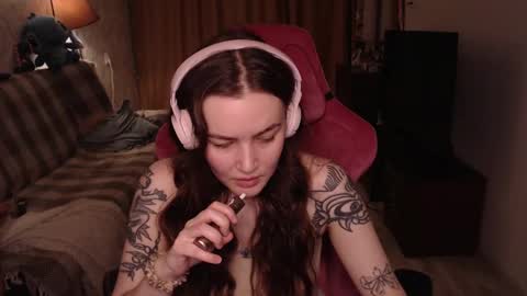 elisabeth online show from 01-13-25, 01:49