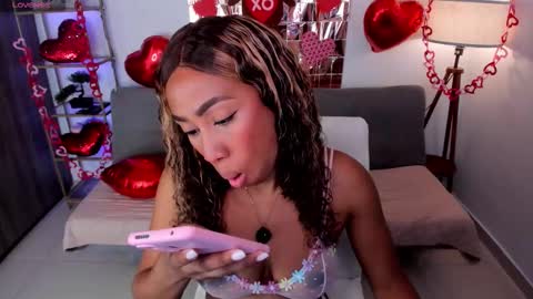 Snapshot of i_lulu chatting on 02-18-26, 10:06 Lul online show from 02-18-26, 10:06