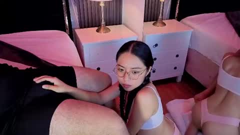 Emma online show from 07-26-26, 10:33