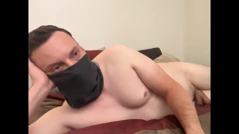 Snapshot of i_o_ro chatting on 09-30-25, 12:32 i o ro online show from 09-30-25, 12:32